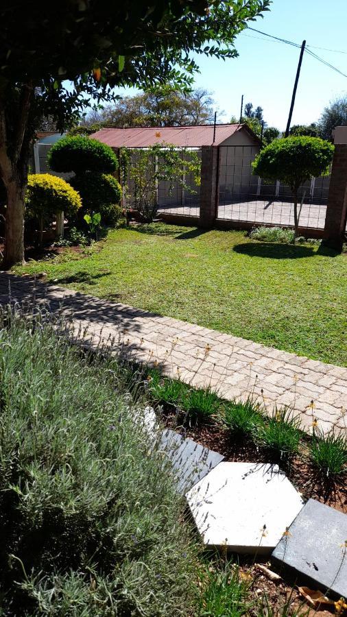 Travel North Guesthouse Tsumeb Exterior photo